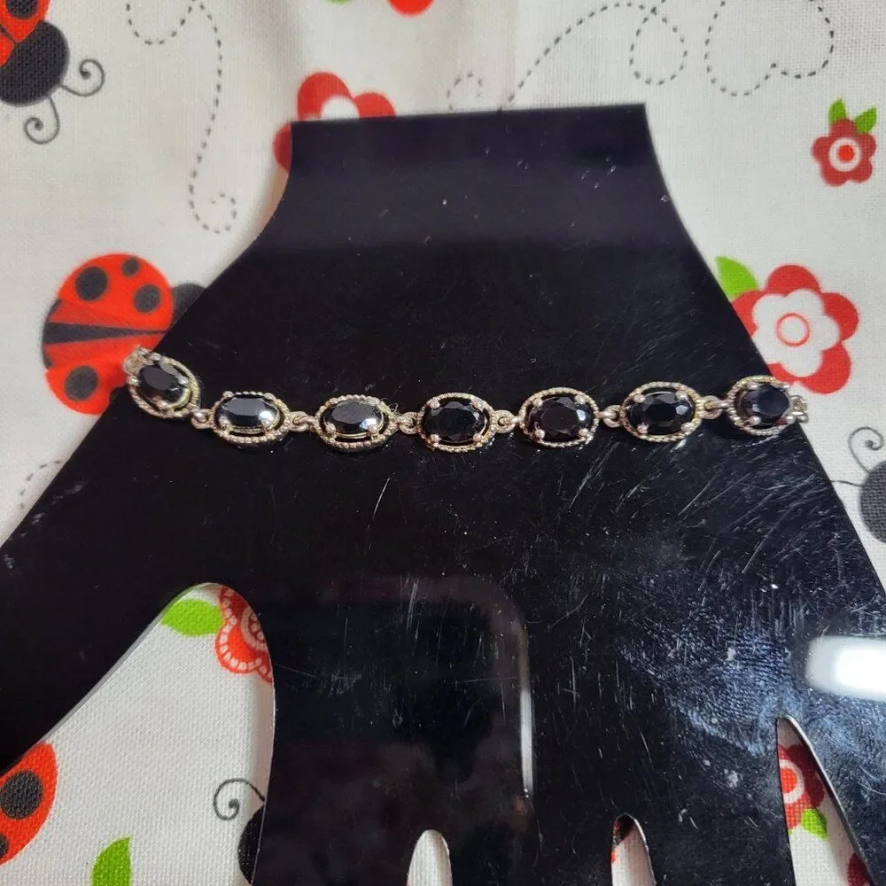 Natural Thai Black Spinel Sterling Silver Bolo Bracelet